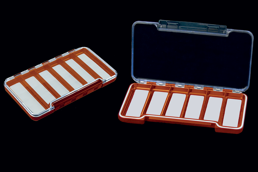 Caja plastico LureMax con imanes 1121